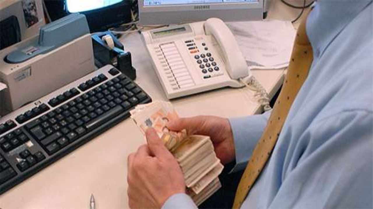 posizioni aperte per lavoro in banca