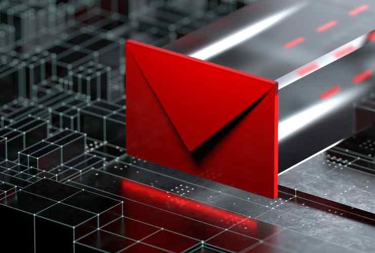 truffa via mail abbonamento scaduto